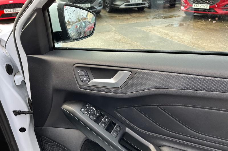 Used Ford Focus 2019 for sale - 77128204: Photo 26