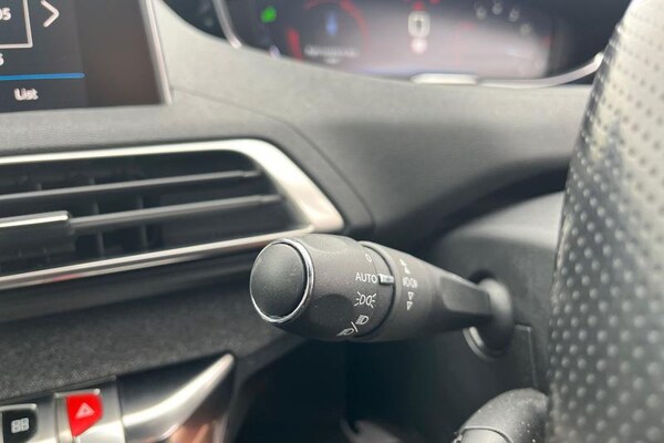 Used Peugeot 3008 2017 for sale - 75677013: Photo 14