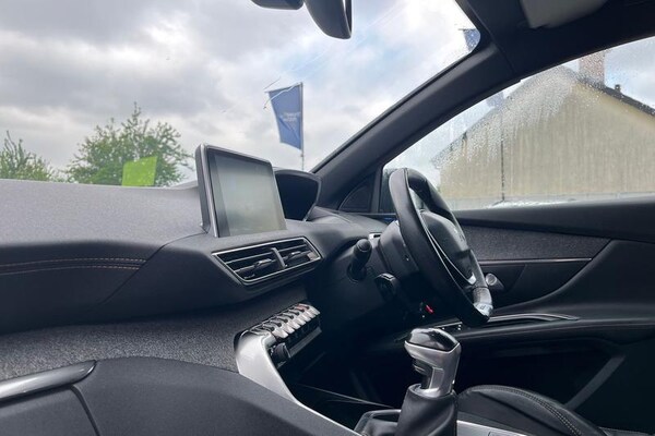 Used Peugeot 3008 2017 for sale - 75677013: Photo 18