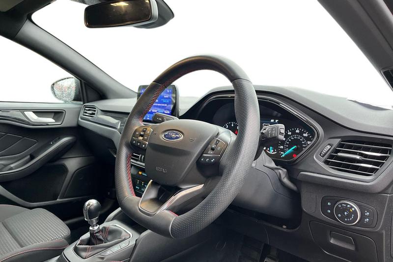 Used Ford Focus 2020 for sale - 77025884: Photo 9