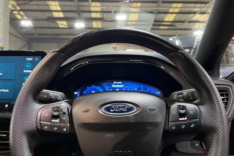 Used Ford Focus 2023 for sale - 77381618: Photo 12