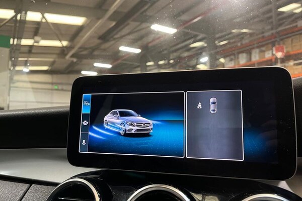 Used Mercedes-Benz C Class 2018 for sale - 76285409: Photo 32
