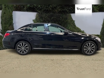 Used Mercedes-Benz C Class 2018 for sale - 76285409: Photo 3