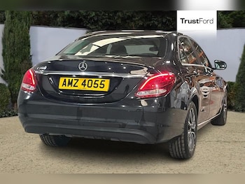 Used Mercedes-Benz C Class 2018 for sale - 76285409: Photo 4