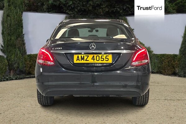 Used Mercedes-Benz C Class 2018 for sale - 76285409: Photo 7