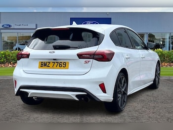 Used Ford Focus 2023 for sale - 75717865: Photo