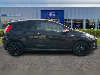 Used Ford Fiesta 2016 for sale - 75556454: Photo