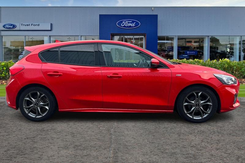Used Ford Focus 2019 for sale - 76359713: Photo 3