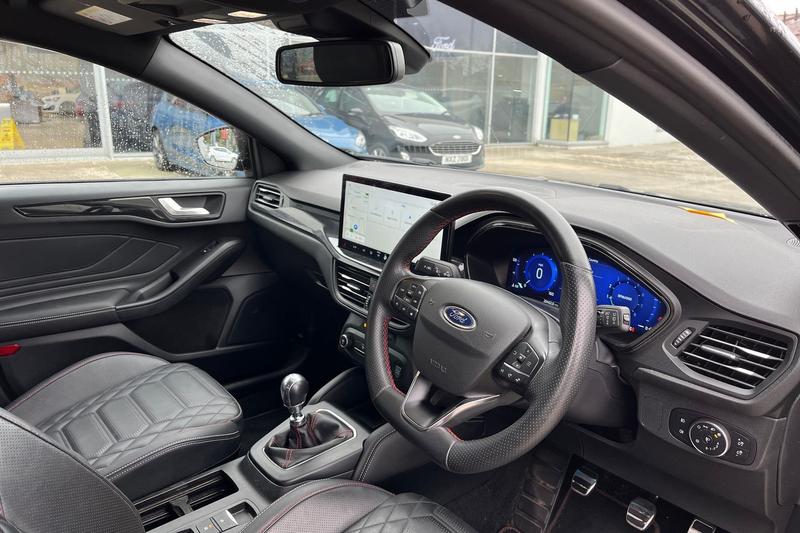 Used Ford Focus 2022 for sale - 76255360: Photo 39