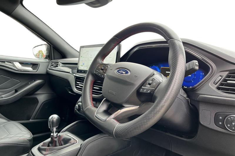 Used Ford Focus 2022 for sale - 76255360: Photo 9