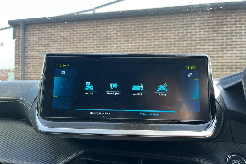 Used Peugeot 2008 2023 for sale - 78042861: Photo 34