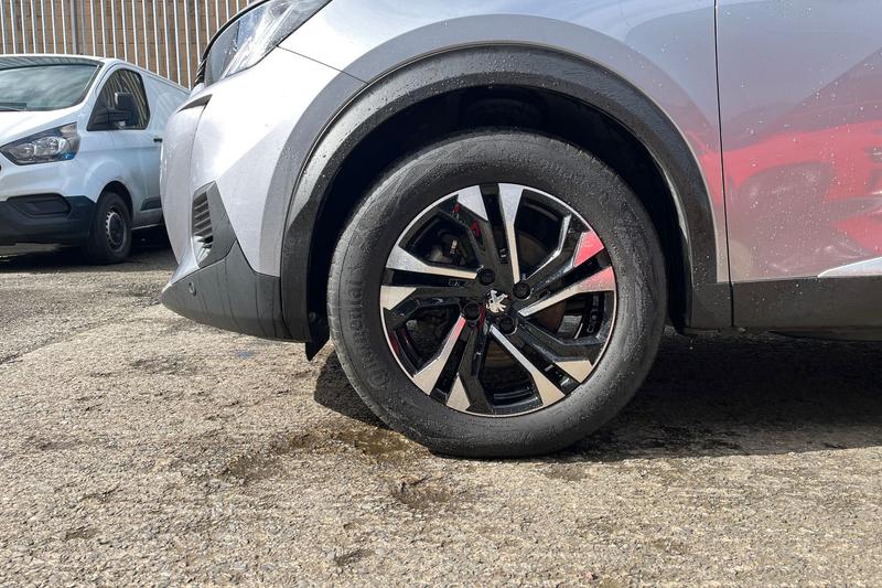 Used Peugeot 2008 2023 for sale - 78042861: Photo 8