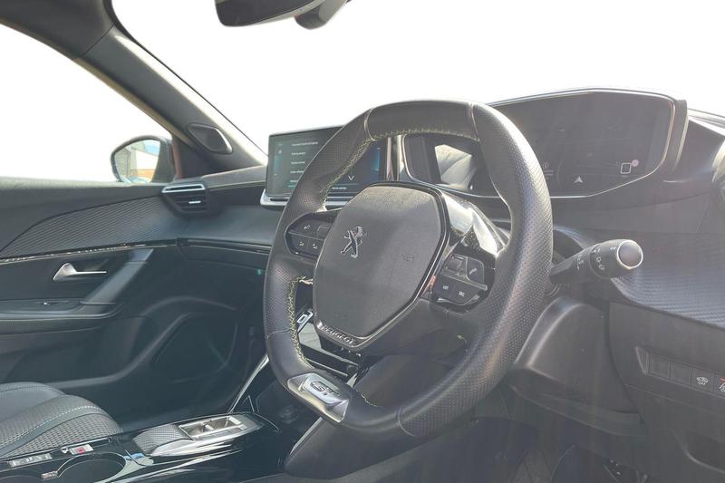 Used Peugeot 2008 2023 for sale - 78042861: Photo 9