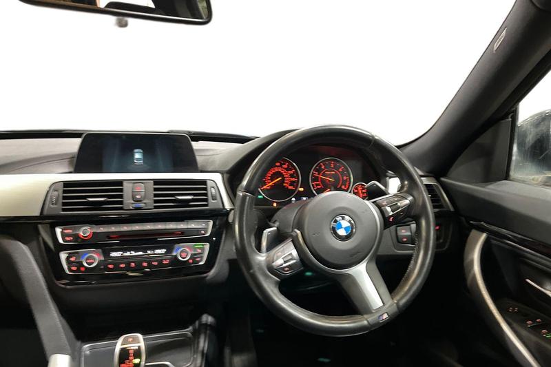 Used BMW 3 Series 2018 for sale - 77685125: Photo 11