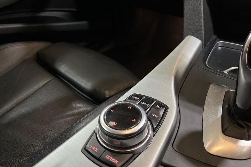 Used BMW 3 Series 2018 for sale - 77685125: Photo 37