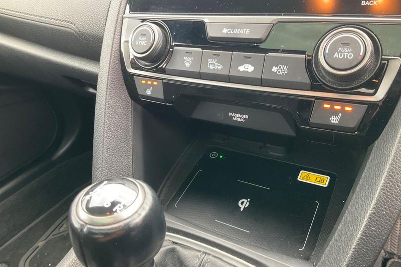 Used Honda Civic 2017 for sale - 76184475: Photo 36
