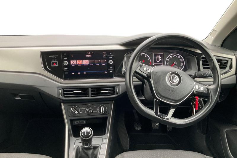 Used Volkswagen Polo 2018 for sale - 76887995: Photo 11