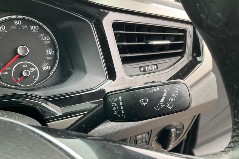 Used Volkswagen Polo 2018 for sale - 76887995: Photo 15