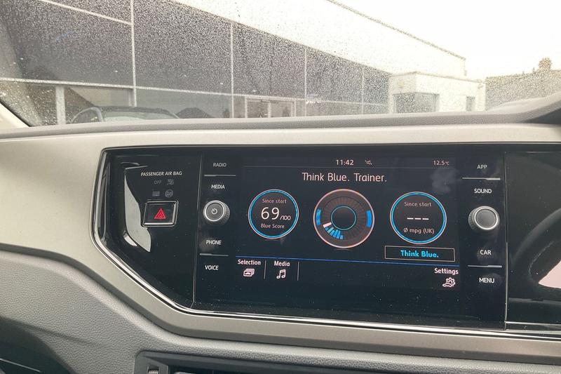 Used Volkswagen Polo 2018 for sale - 76887995: Photo 32