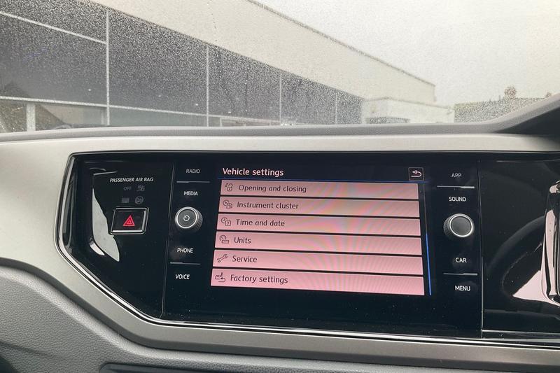 Used Volkswagen Polo 2018 for sale - 76887995: Photo 34