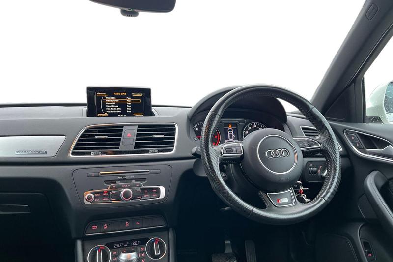 Used Audi Q3 2017 for sale - 76458532: Photo 10