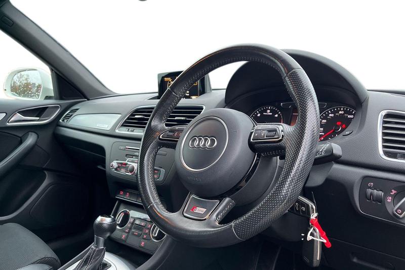 Used Audi Q3 2017 for sale - 76458532: Photo 9