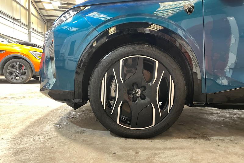 Used Peugeot 3008 2024 for sale - 77088147: Photo 8