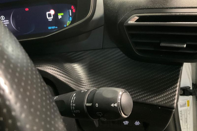 Used Peugeot 2008 2022 for sale - 76807161: Photo 15