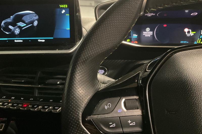 Used Peugeot 2008 2022 for sale - 76807161: Photo 28