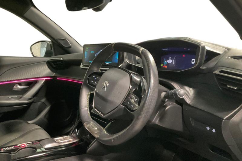 Used Peugeot 2008 2022 for sale - 76807161: Photo 9