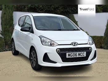 Used Hyundai i10 2019 for sale - 79630399: Photo