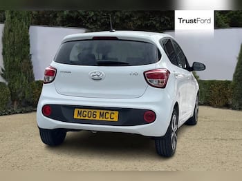 Used Hyundai i10 2019 for sale - 79630399: Photo