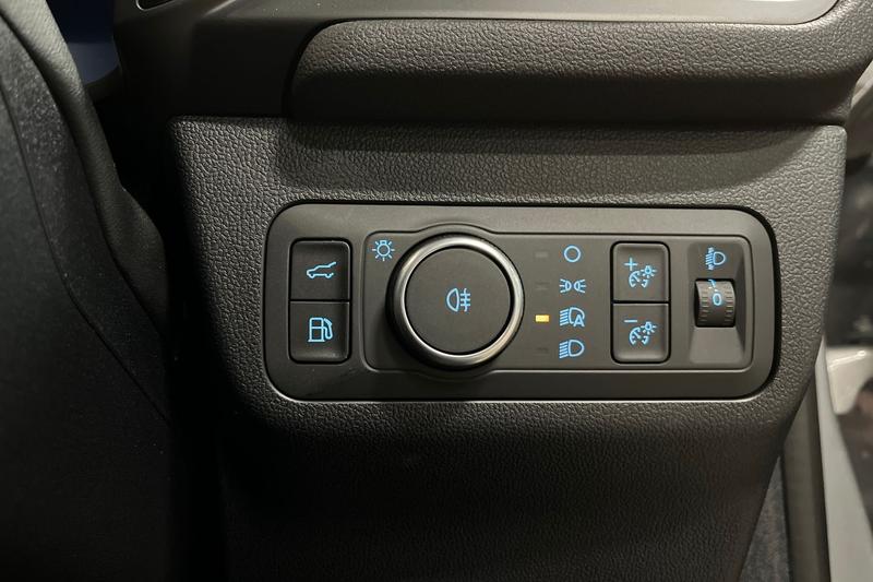 Used Ford Kuga 2025 for sale - 77088145: Photo 28