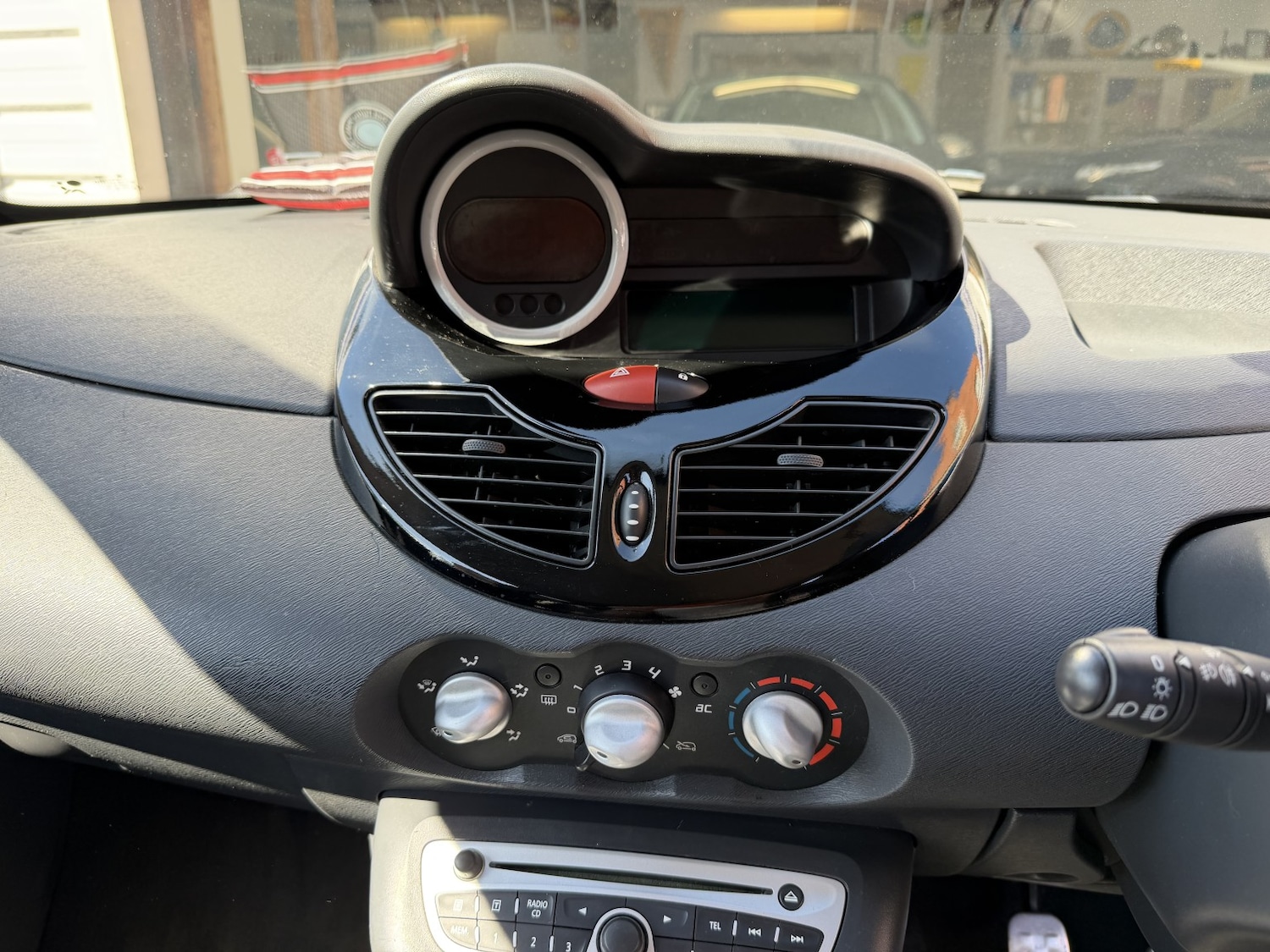 Used Renault Twingo 2011 for sale - 78155338: Photo 13