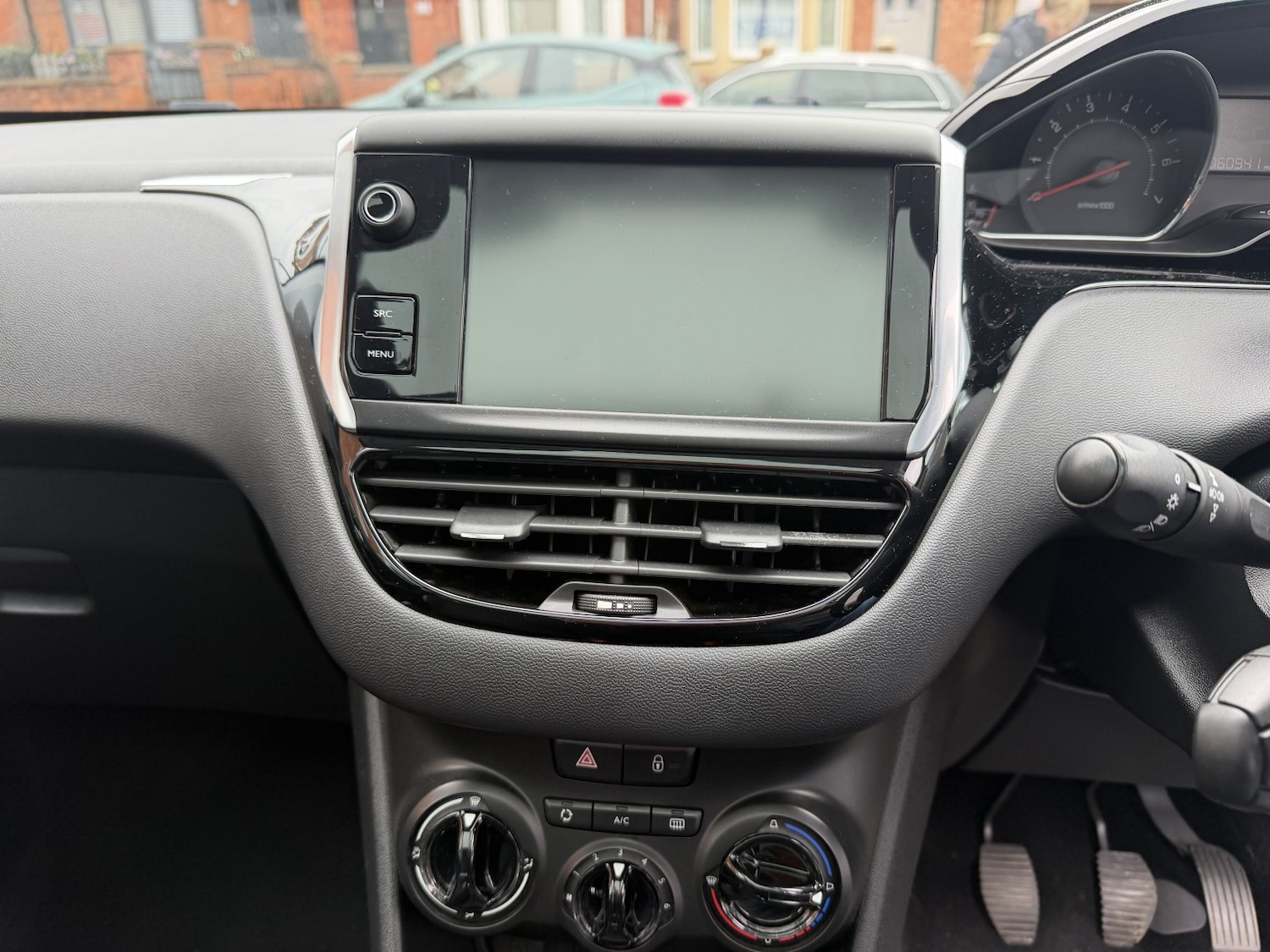 Used Peugeot 208 2014 for sale - 78031762: Photo 17