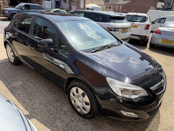 Used Vauxhall Astra 2010 for sale - 79060164: Photo
