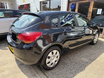 Used Vauxhall Astra 2010 for sale - 79060164: Photo