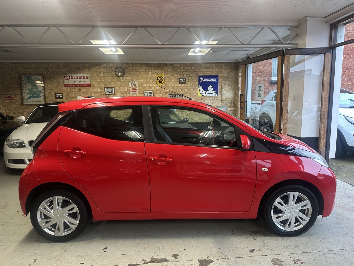 Used Toyota AYGO 2015 for sale - 78031662: Photo 16
