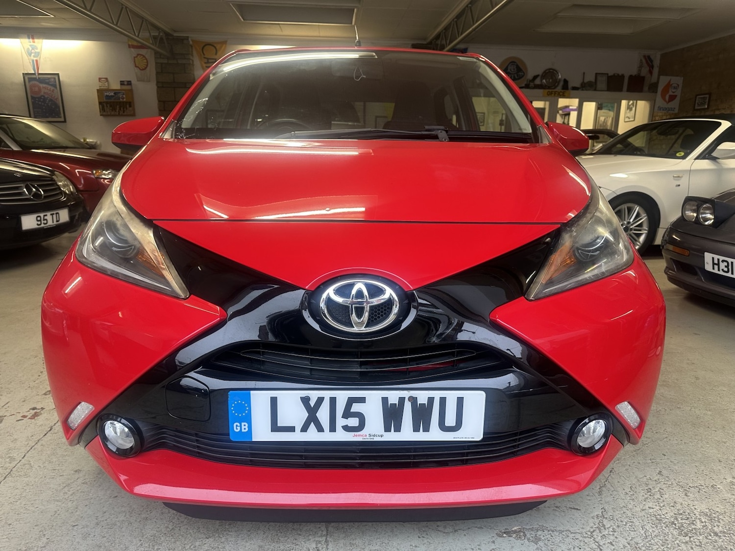 Used Toyota AYGO 2015 for sale - 78031662: Photo 2