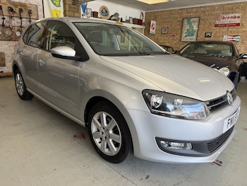 Used Volkswagen Polo 2011 for sale - 78978511: Photo