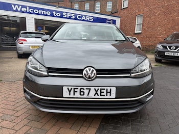 Used Volkswagen Golf 2017 for sale - 78932448: Photo