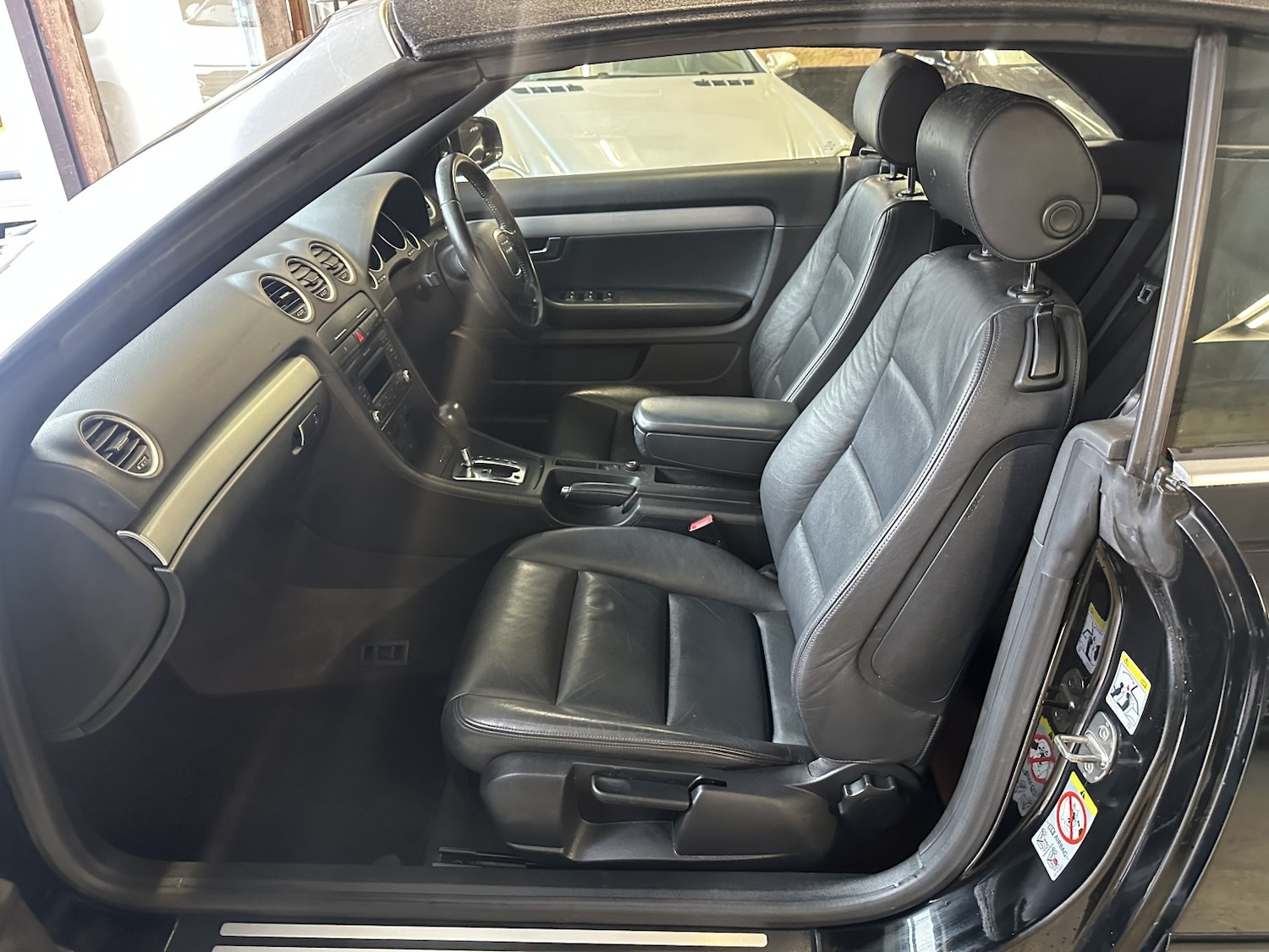 Used Audi A4 2009 for sale - 78031676: Photo 3