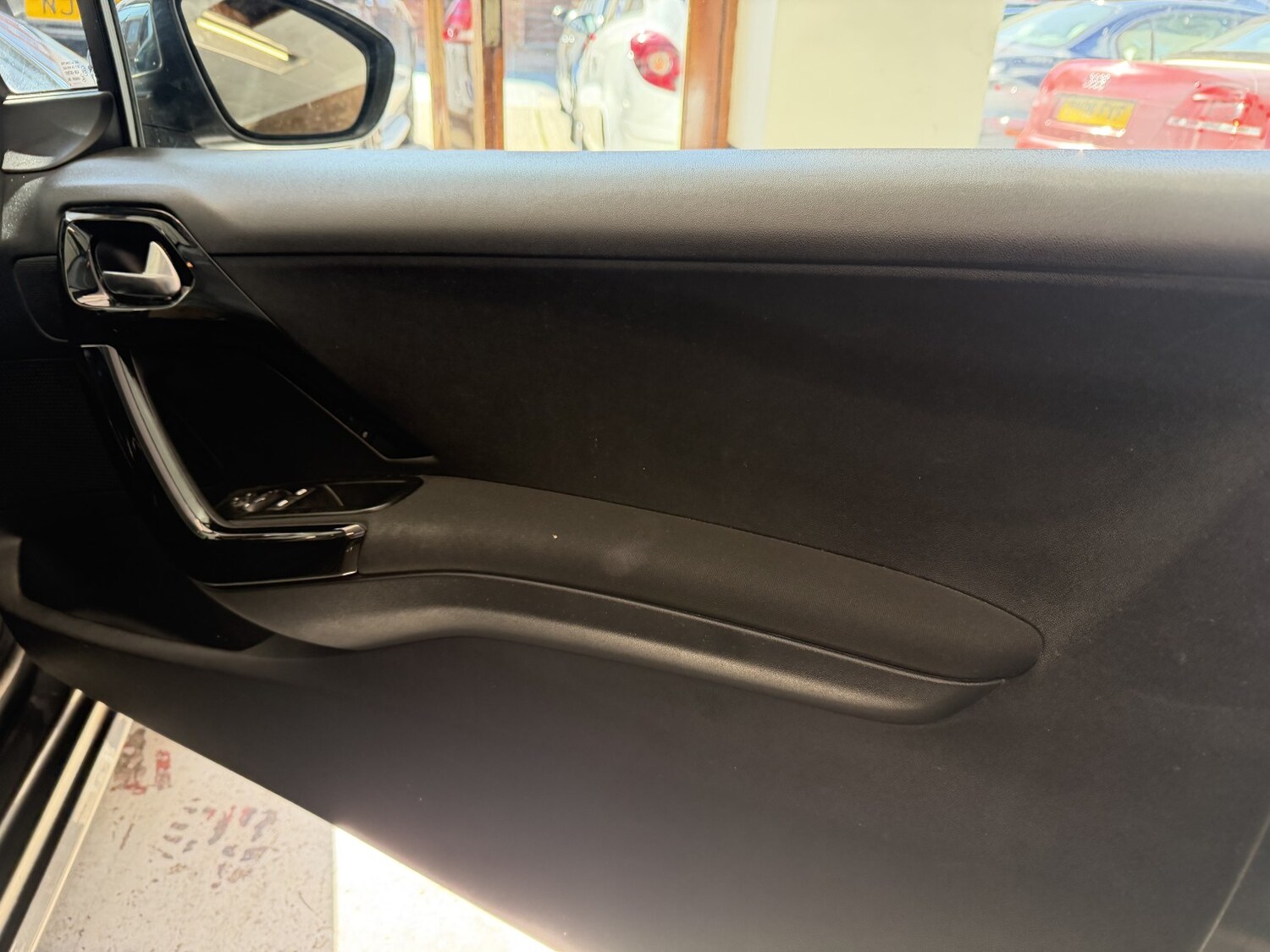 Used Peugeot 208 2016 for sale - 78155406: Photo 13