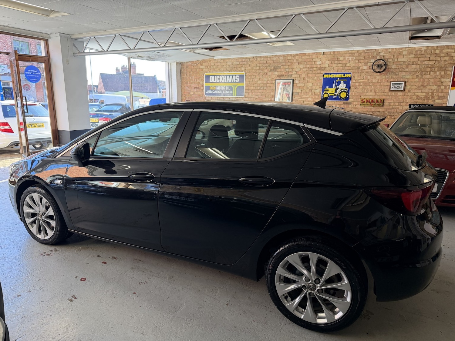 Used Vauxhall Astra 2017 for sale - 78031717: Photo 5