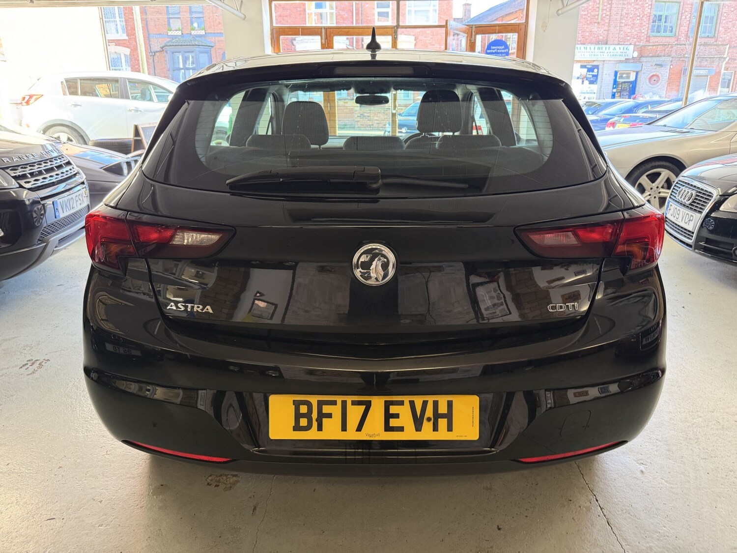 Used Vauxhall Astra 2017 for sale - 78031717: Photo 8
