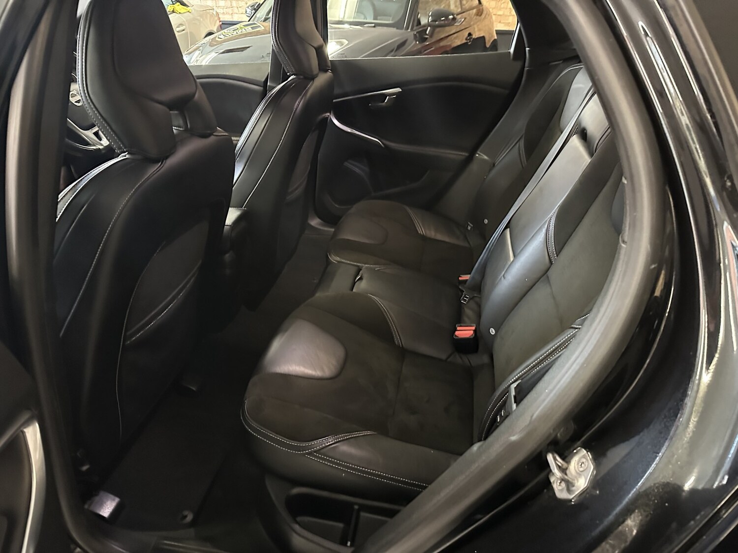 Used Volvo V40 2014 for sale - 78031623: Photo 15