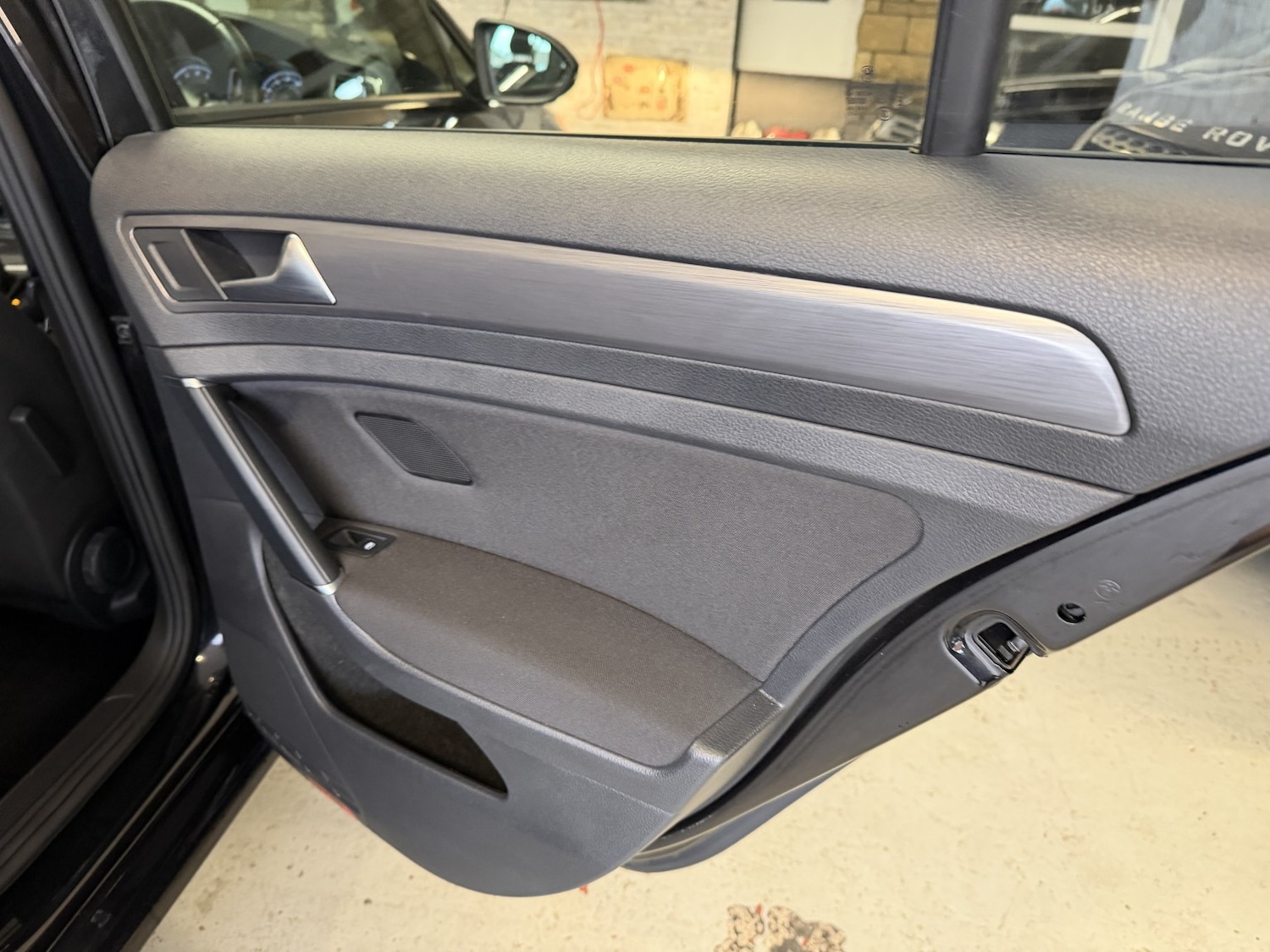 Used Volkswagen Golf 2017 for sale - 78031733: Photo 17