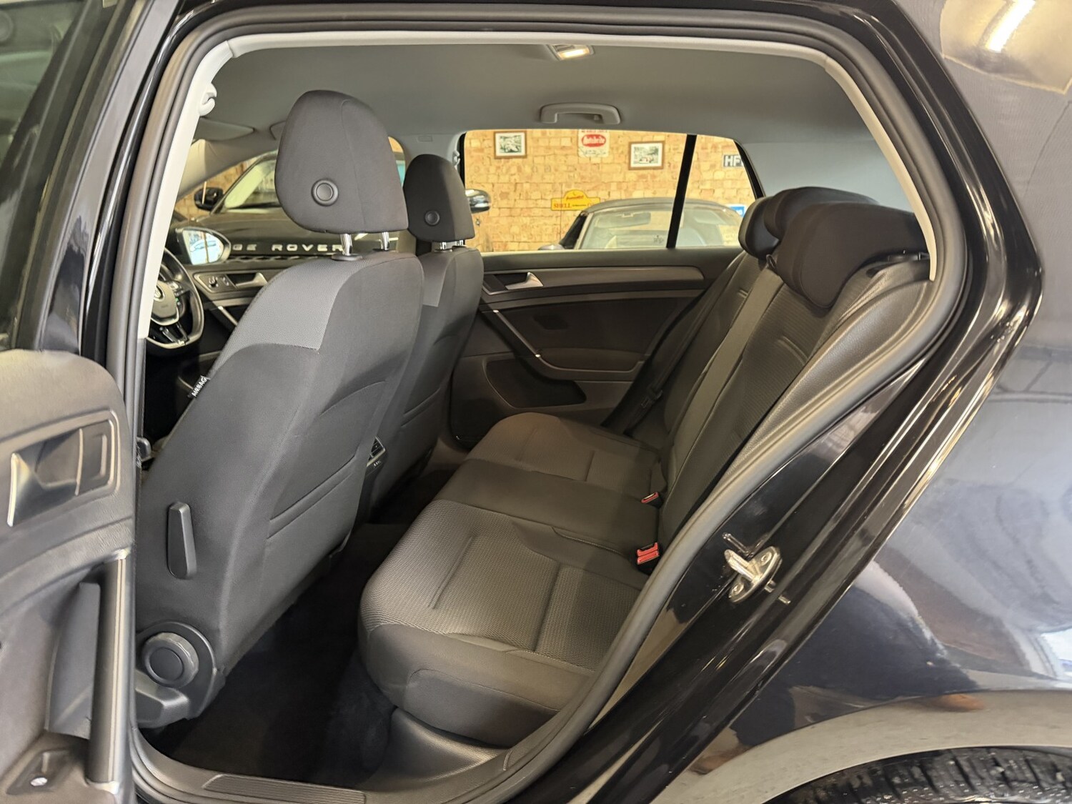 Used Volkswagen Golf 2017 for sale - 78031733: Photo 8