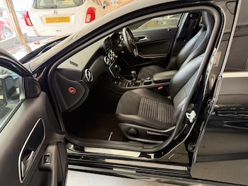 Used Mercedes-Benz A-Class 2014 for sale - 78608217: Photo