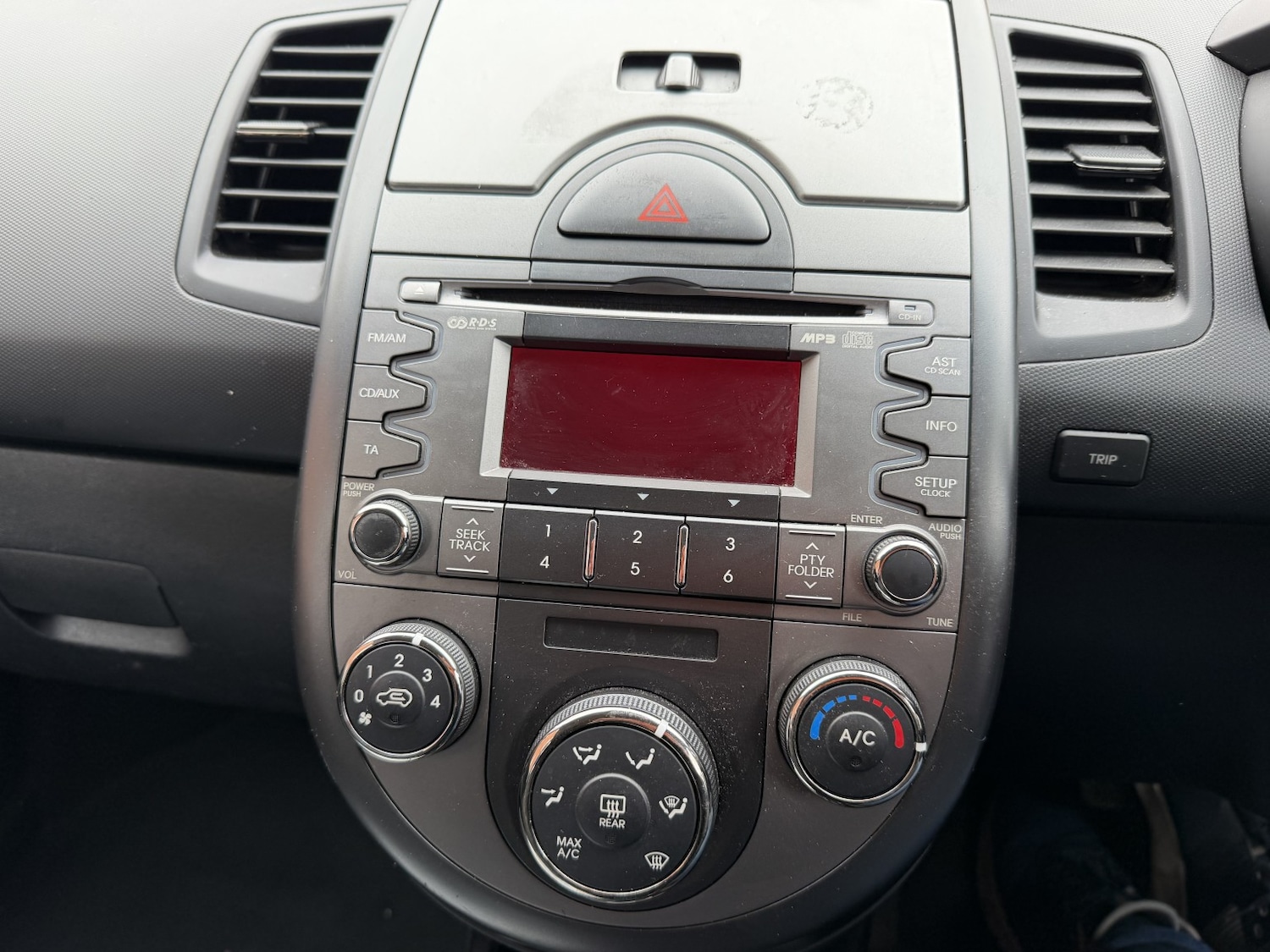 Used Kia Soul 2010 for sale - 78155404: Photo 16